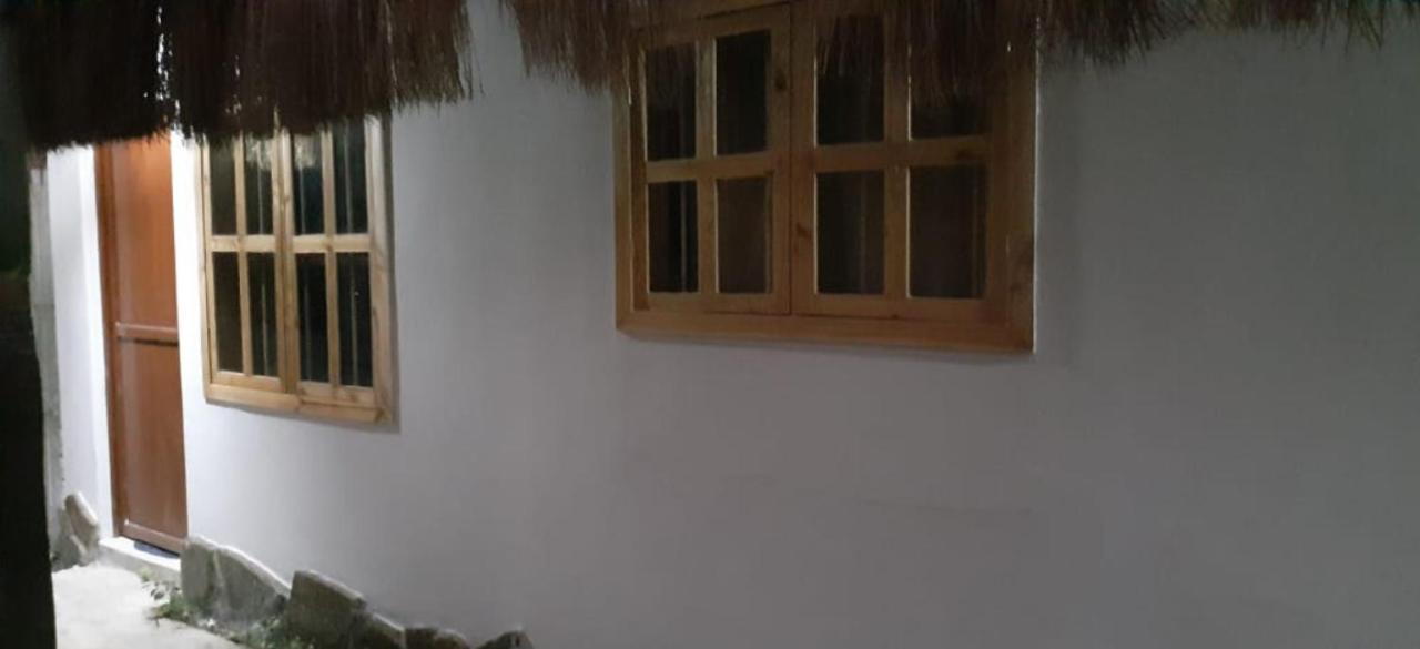 Casa Playa La Estancia Canoas de Punta Sal Exterior foto